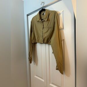 H&M Cropped Utility Jacket Women’s Medium Khaki Drawstring Hem